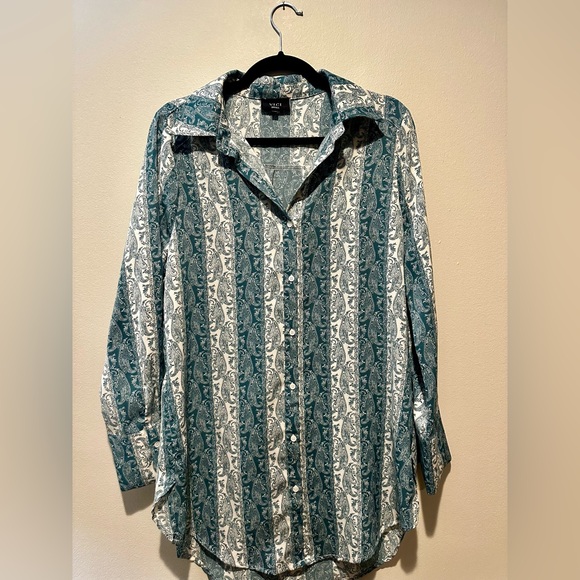 VICI shirt dress | Small - Picture 4 of 7